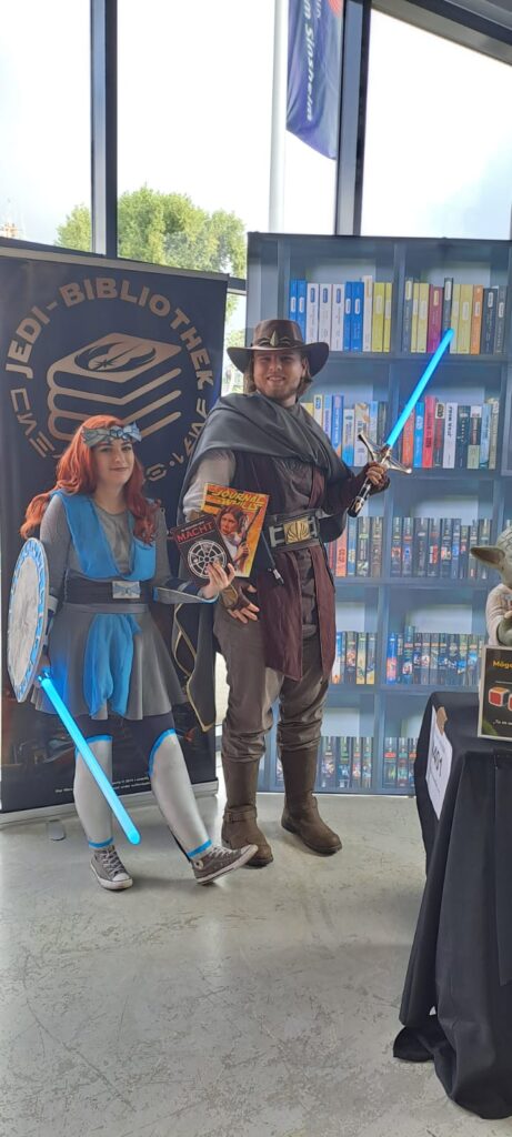 <em>The High Republic</em>-Cosplayer