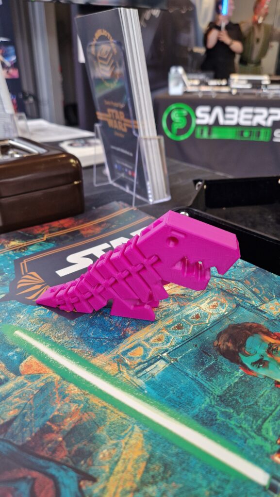 Unser zugelaufenes Dino-Maskottchen