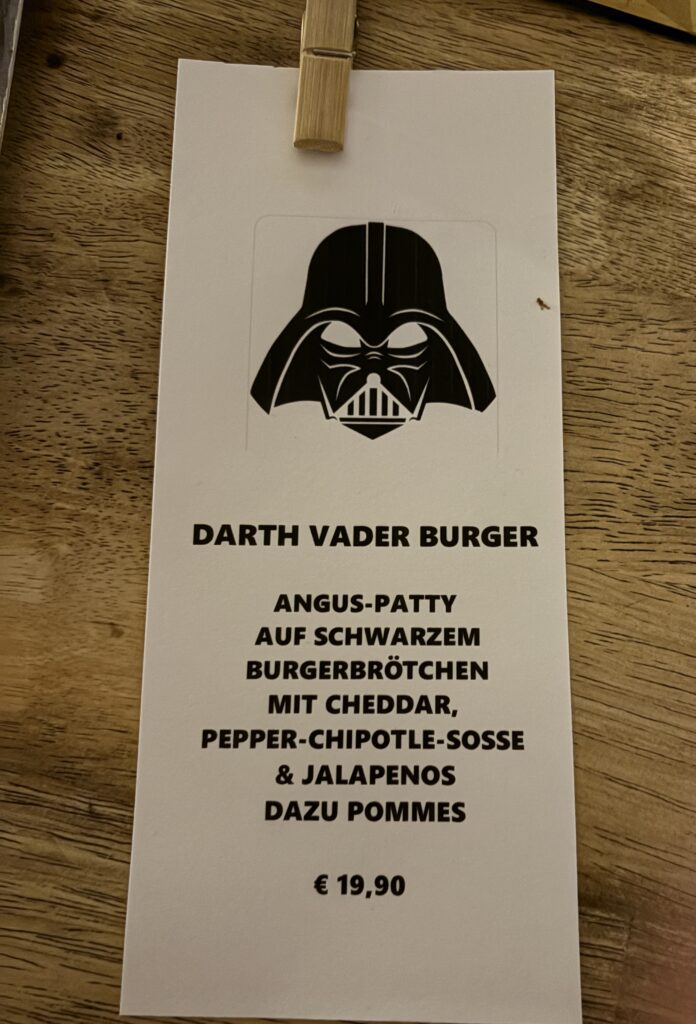 Die Speisekarte für den Darth Vader Burger
